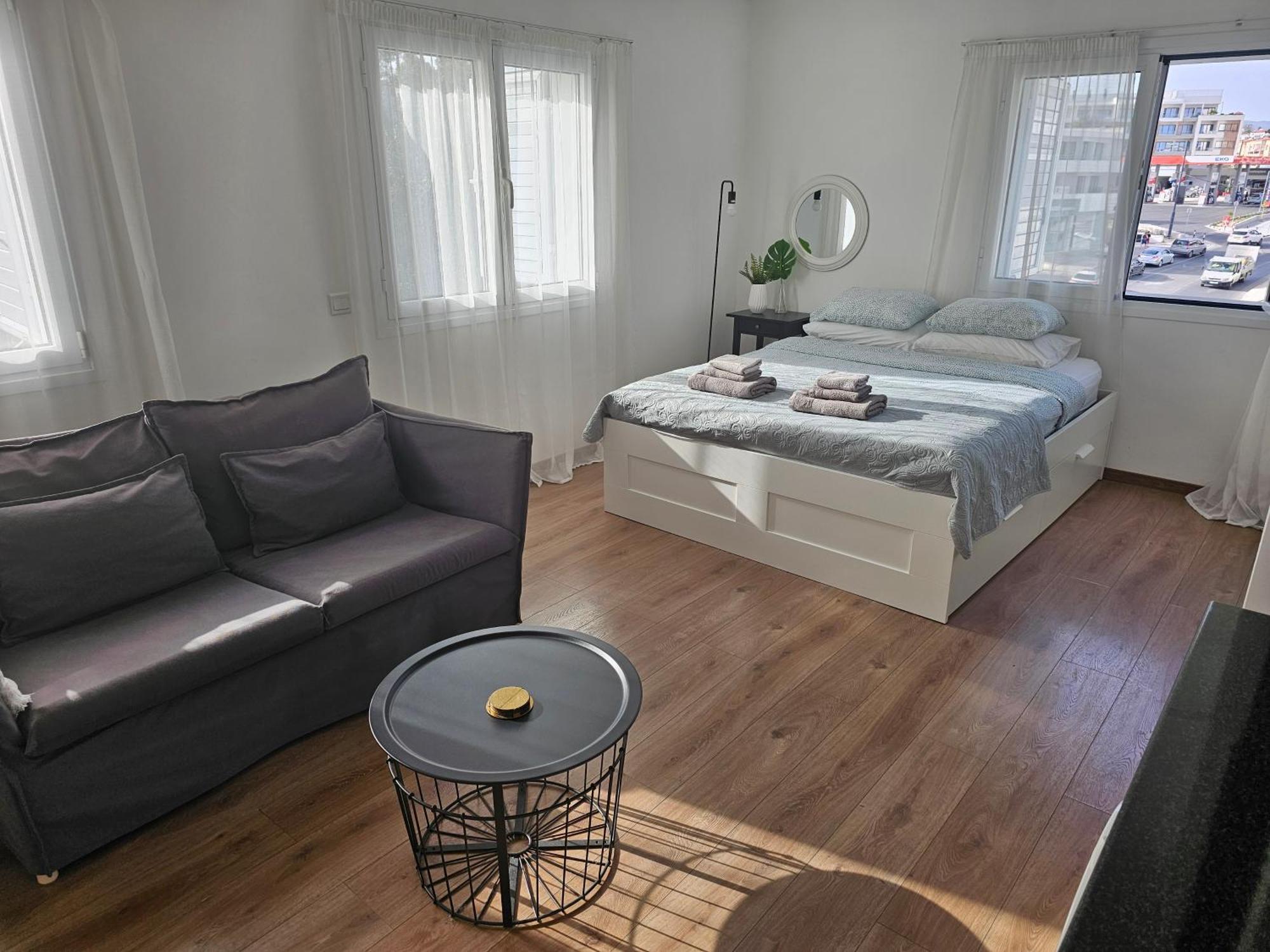 City Center Apartments Pafos Zewnętrze zdjęcie